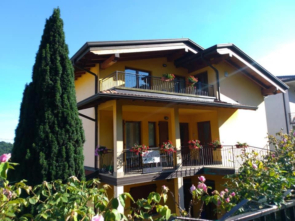 B&B Miravalle Scanzorosciate Exterior photo